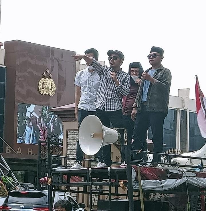 227bdfb6-2c6c-4887-befb-c39c7399811d