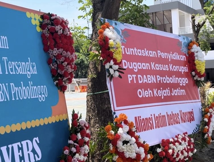 81dda337-14a8-4ee0-b30b-08419be2eb09