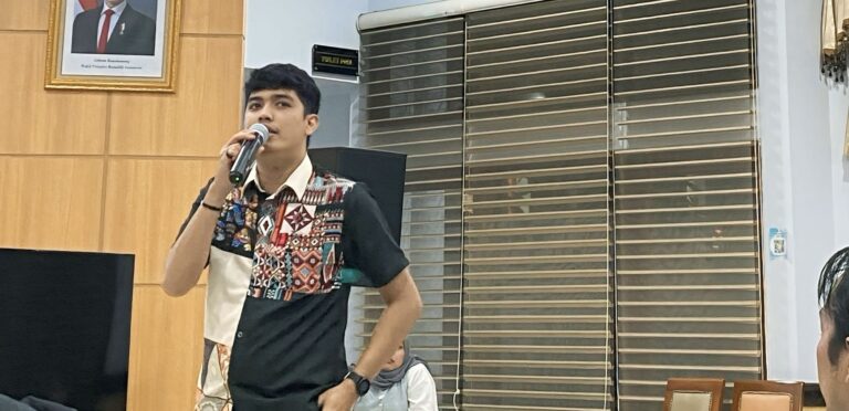 0b403cc1-9448-47a0-9527-2d91306bc500