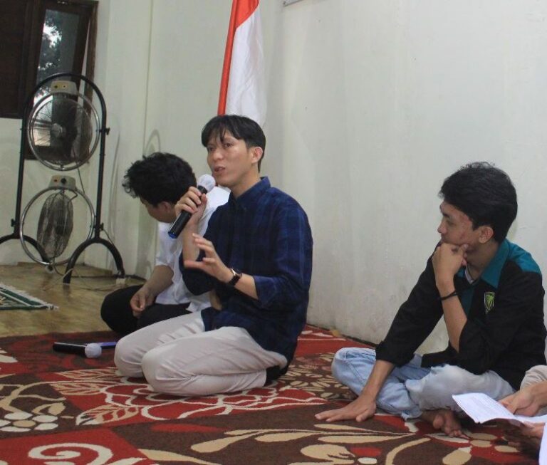 c7010203-4d29-458f-9ff9-e16ce7859ce3