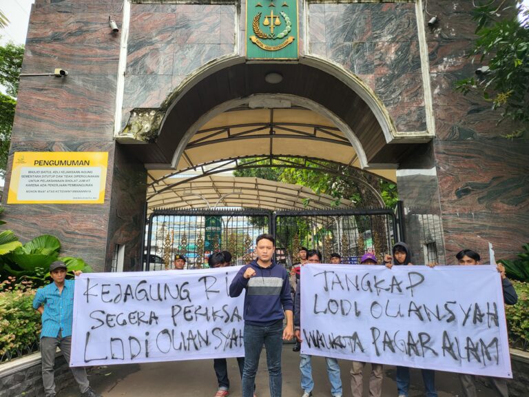 d4e31888-7638-40d4-a221-5066d967307c