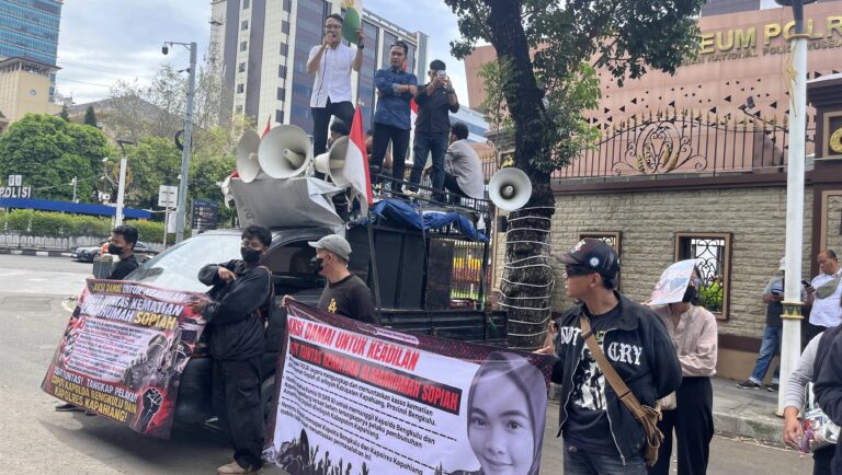 674986d0-9549-4321-bfff-960a451d3dbe